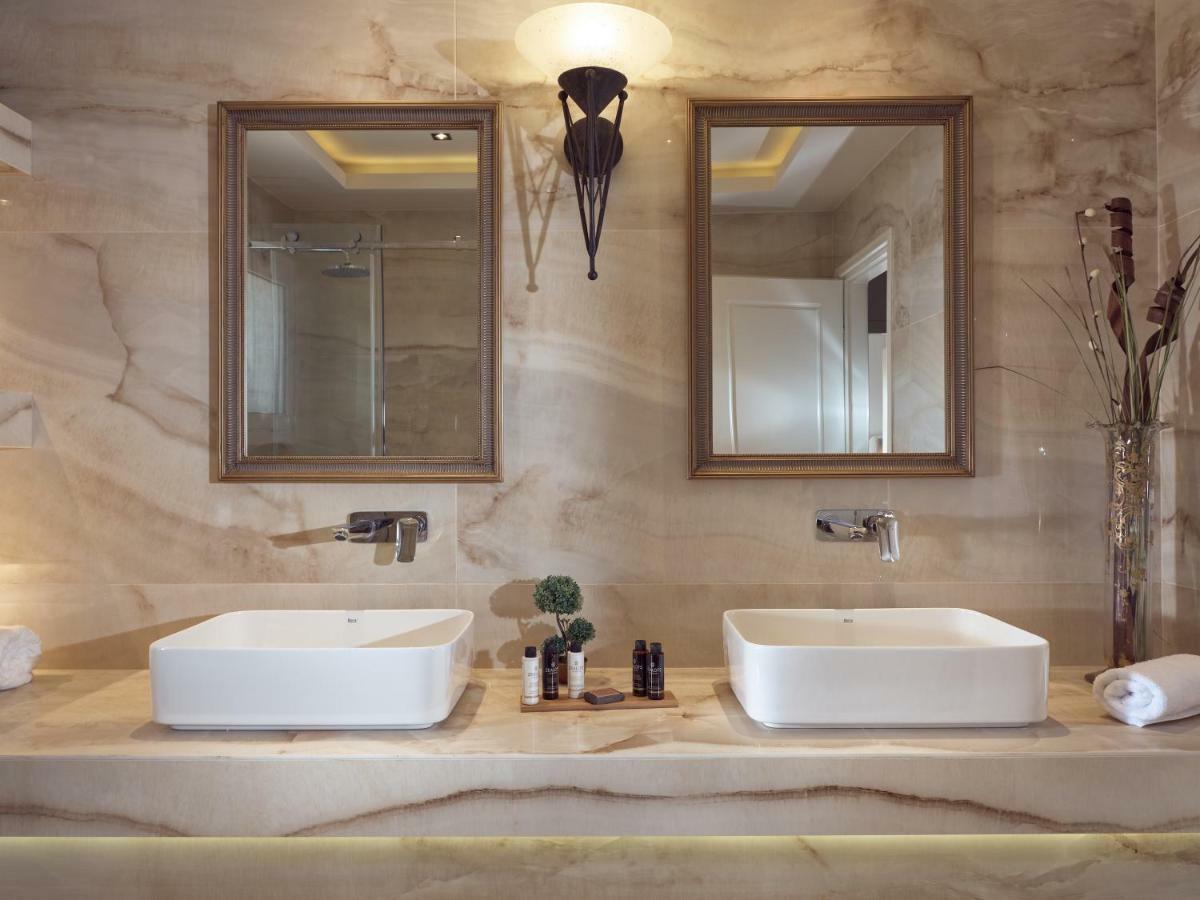 Golden July Luxury Villa Akrotiri  ภายนอก รูปภาพ