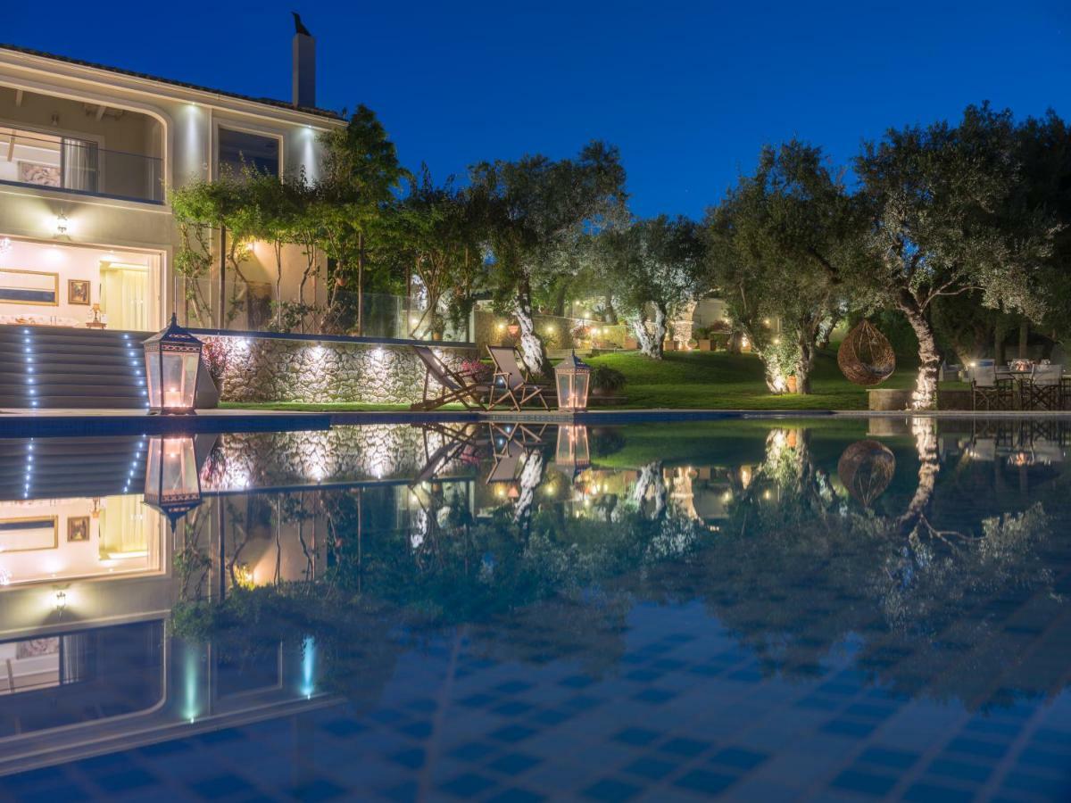 Golden July Luxury Villa Akrotiri  ภายนอก รูปภาพ